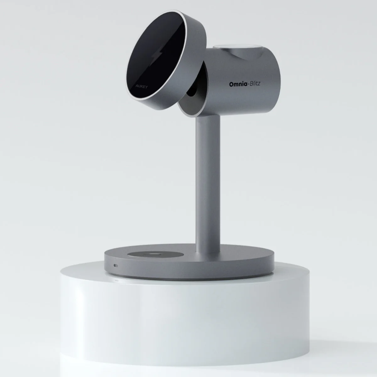 Đế Sạc Đứng Không Dây 3-in-1 AUKEY LC-MC311 15W (Sạc không dây chuẩn Qi2, Hít từ tính MagFusion) - Ảnh 2